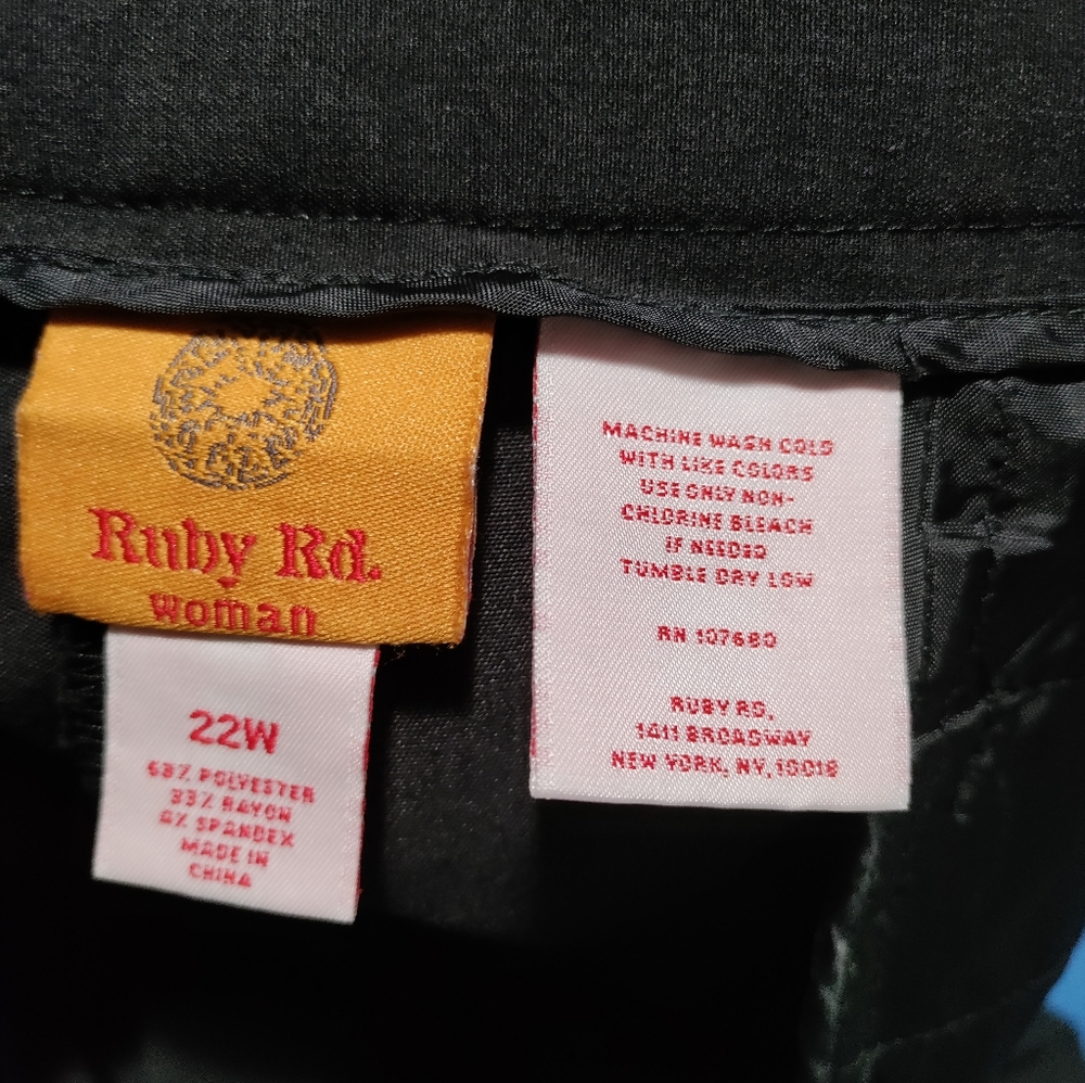 Ruby Rd. Gray slacks. - Picture 3 of 5